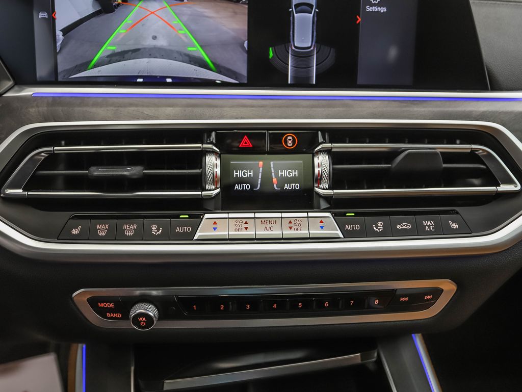 Thumbnail: 2022 BMW X5 - 19