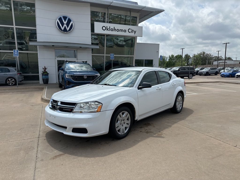 Bright White Clearcoat 2014 Dodge Avenger SE FWD Sedan Front-Wheel Drive 4-Speed Automatic
