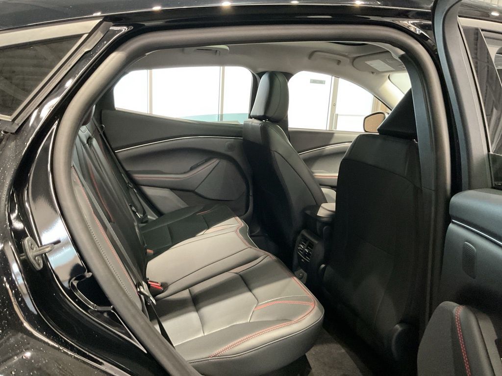New 2026 Black Ford Premium image 23