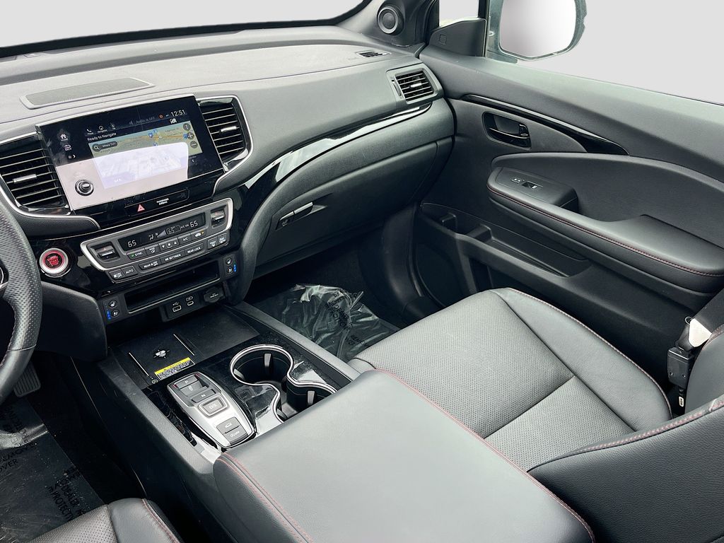 2024 Honda Passport Black Edition Gray at AutoSavvy Houston Southwest