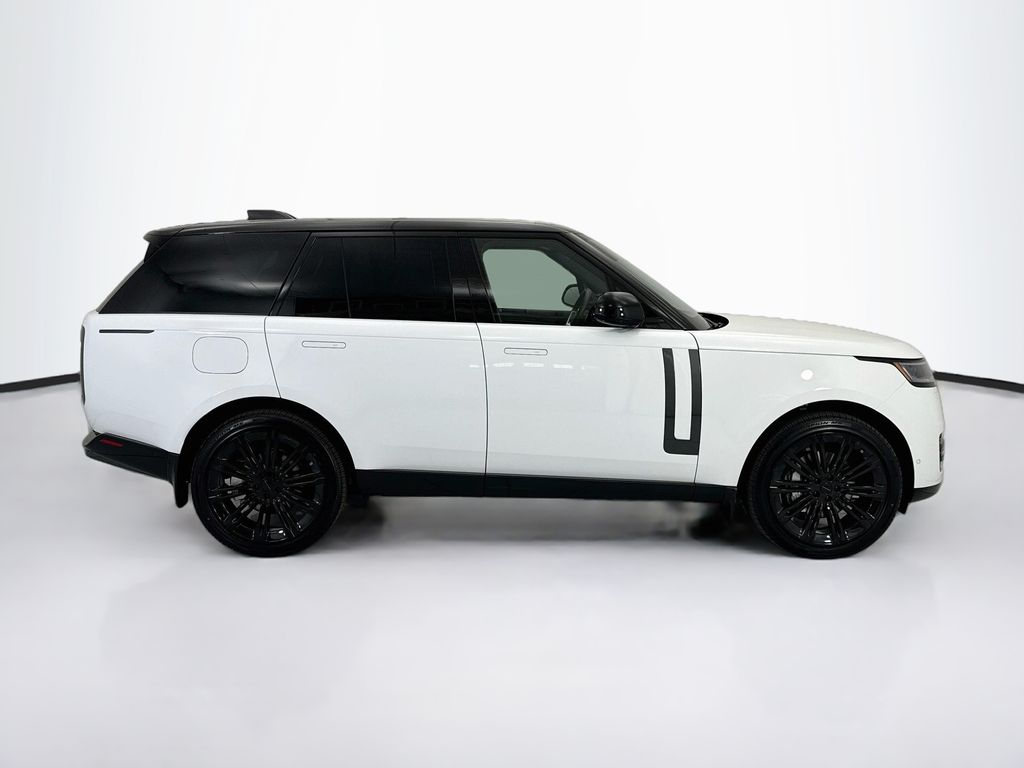 Thumbnail: 2026 Land Rover Range Rover - 4