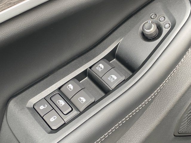 New 2025 Silver Jeep Limited image 22