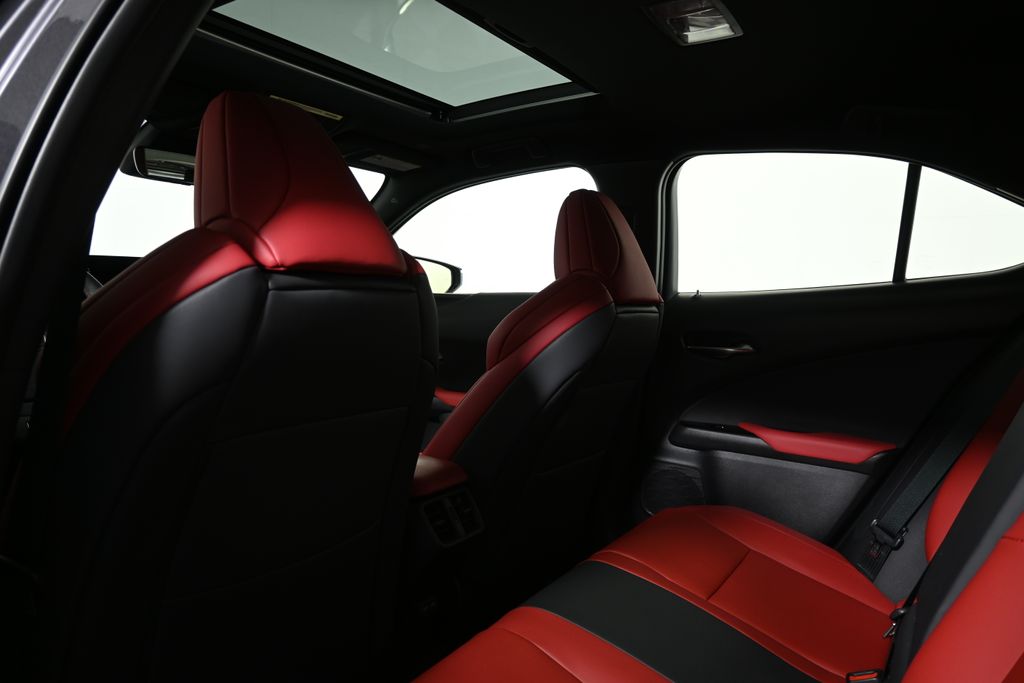 Thumbnail: 2025 Lexus UX - 32