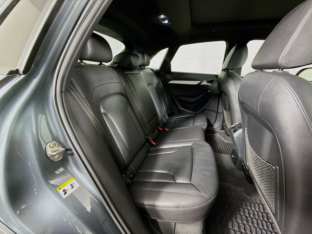 Thumbnail: 2017 Audi Q3 - 29