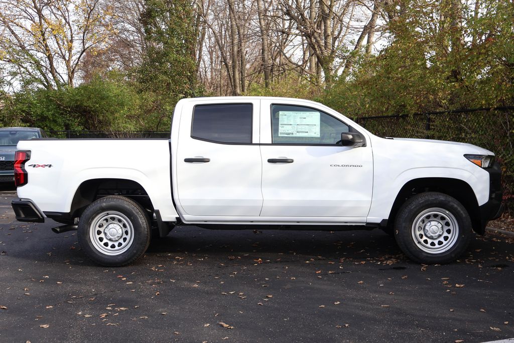 2024 Chevrolet Colorado Work Truck 9