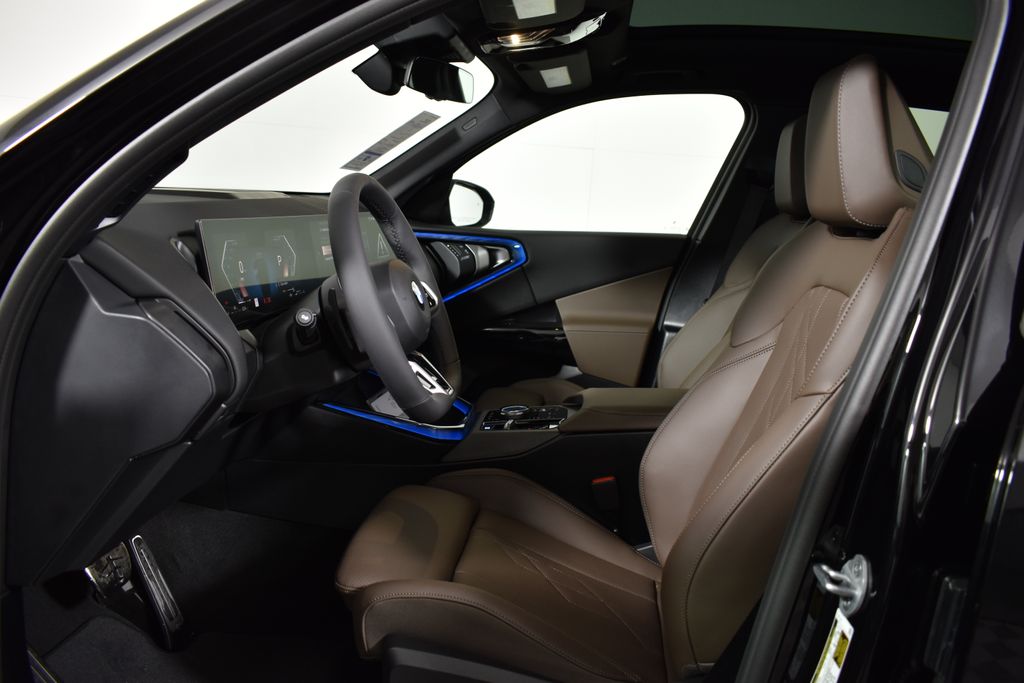 Thumbnail: 2026 BMW X3 - 3