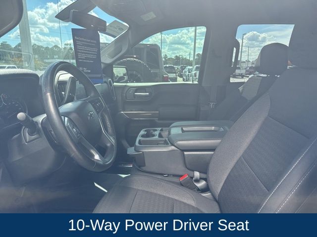 2020 Chevrolet Silverado 1500 4WD Crew Cab Short Bed RST