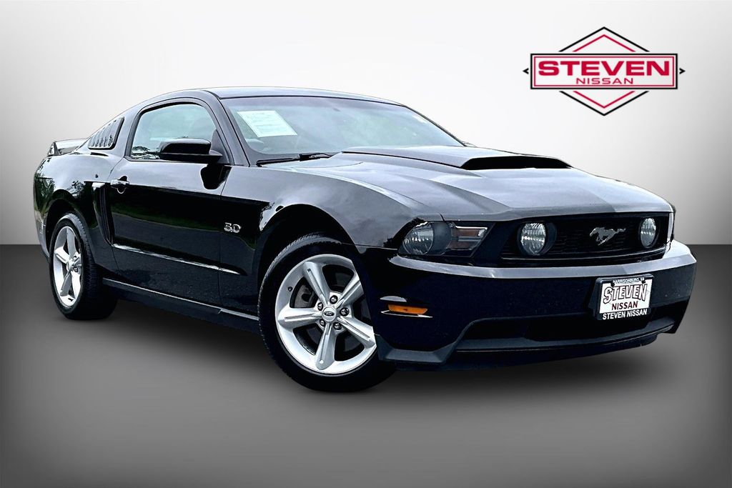 2011 Ford Mustang GT Premium Coupe RWD
