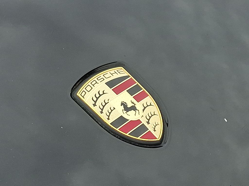 Thumbnail: 2014 Porsche Cayenne - 30