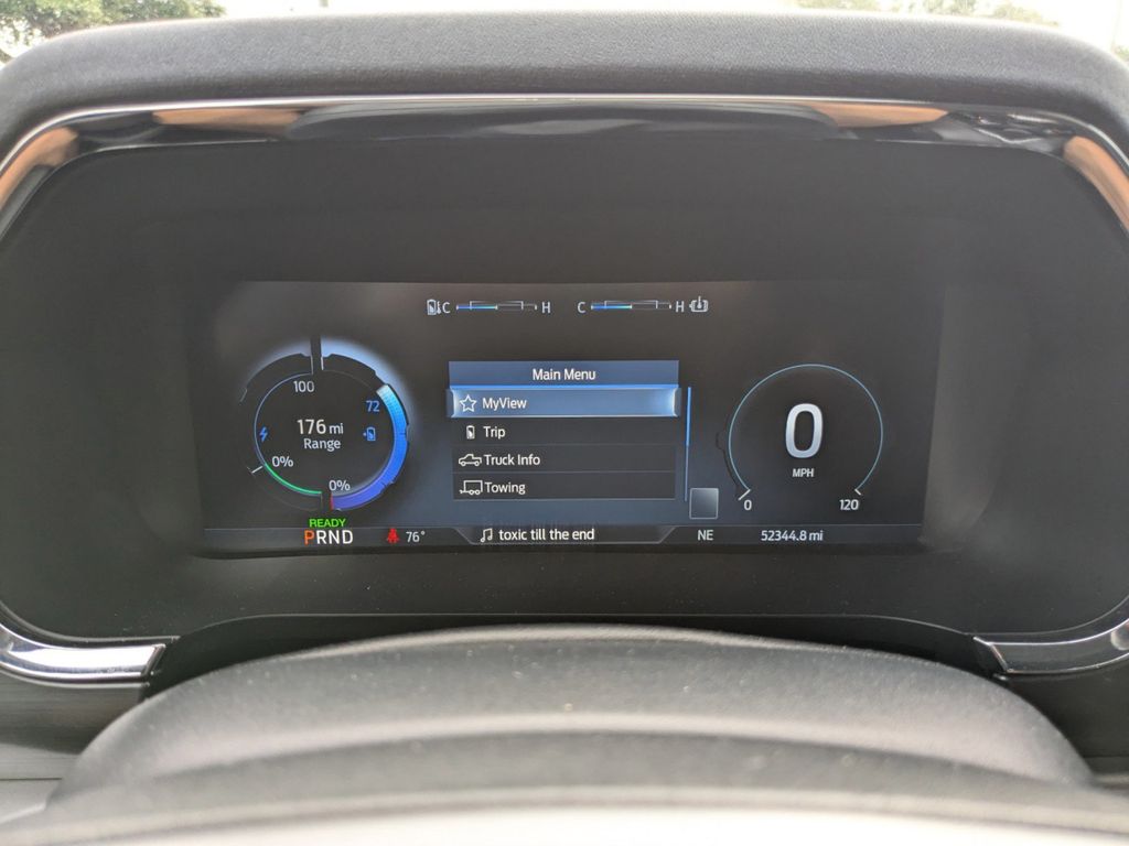 2022 Ford F-150 Lightning XLT