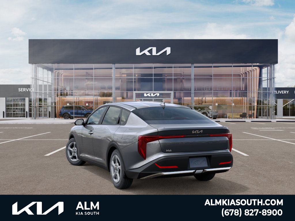 2025 Kia K4 LXS photo 3