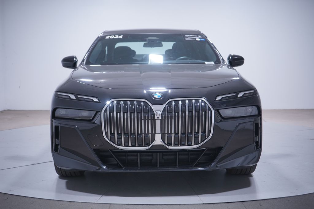 Thumbnail: 2024 BMW 7 Series - 4