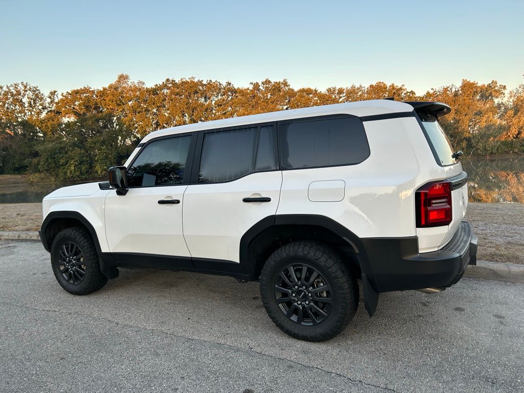 Thumbnail: 2025 Toyota Land Cruiser - 3