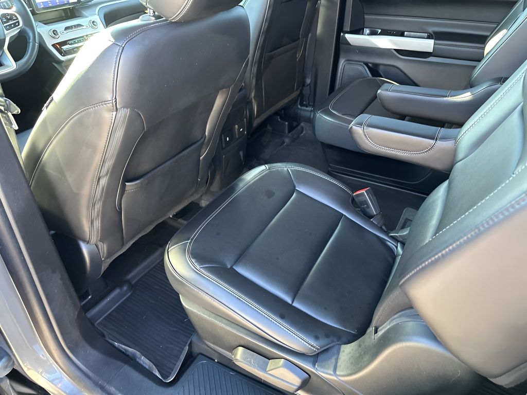 Used Car 2023 Ford Explorer  Xlt For Sale Under $30,000 In Austin, Texas