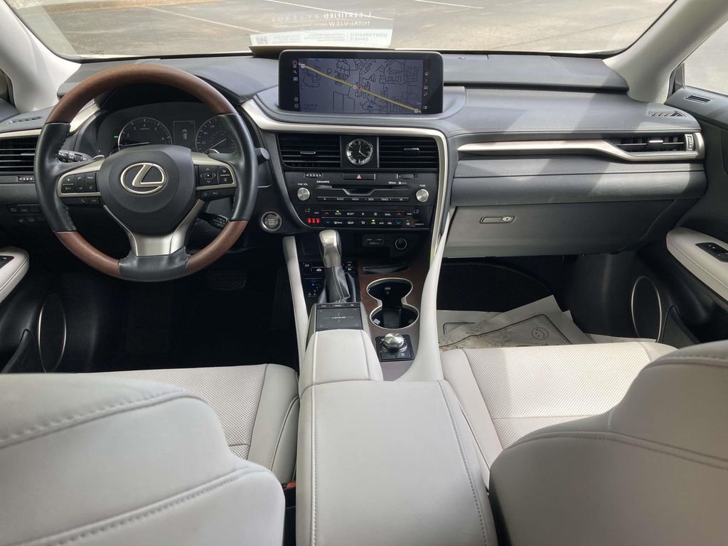 Certified Used 2022  Lexus 350 image 10