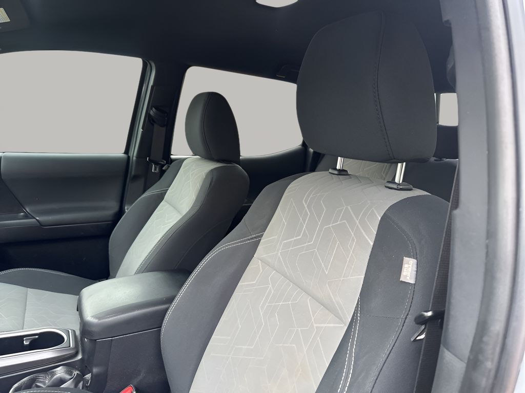 Used Car 2020 Toyota Tacoma  Trd Off-road For Sale Under $35,000 In Austin, Texas