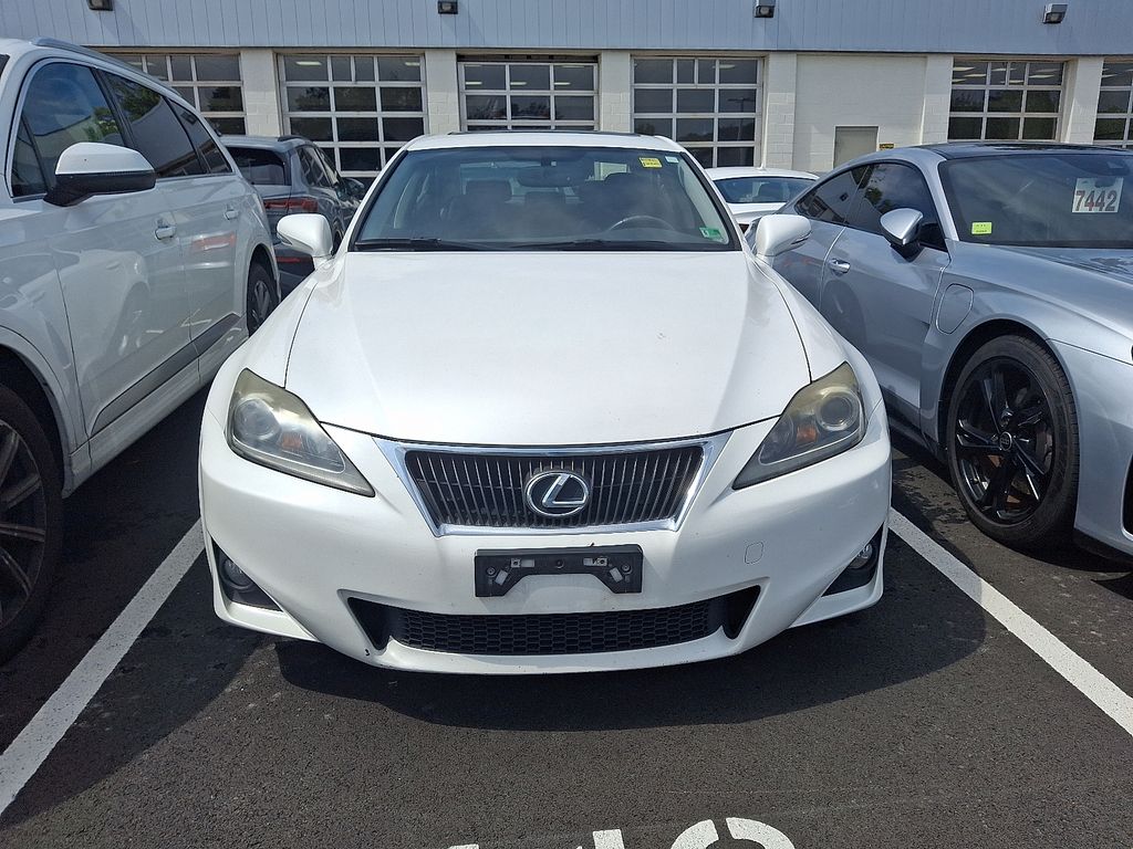 Thumbnail: 2011 Lexus IS - 2