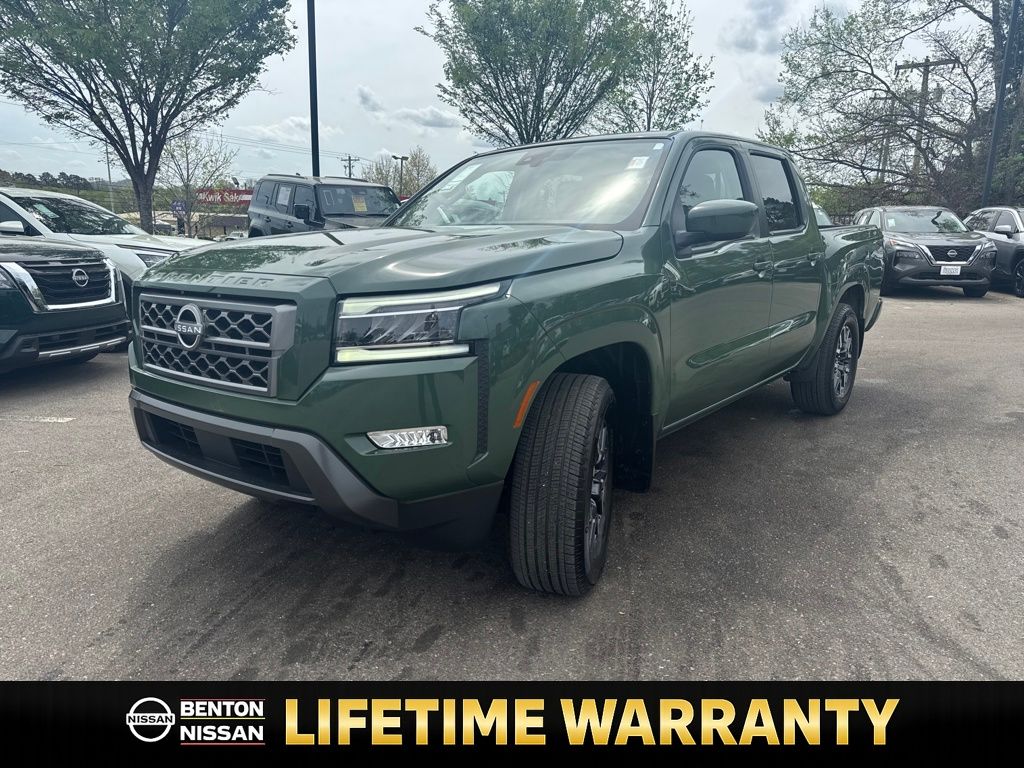 View vehicle photo 4