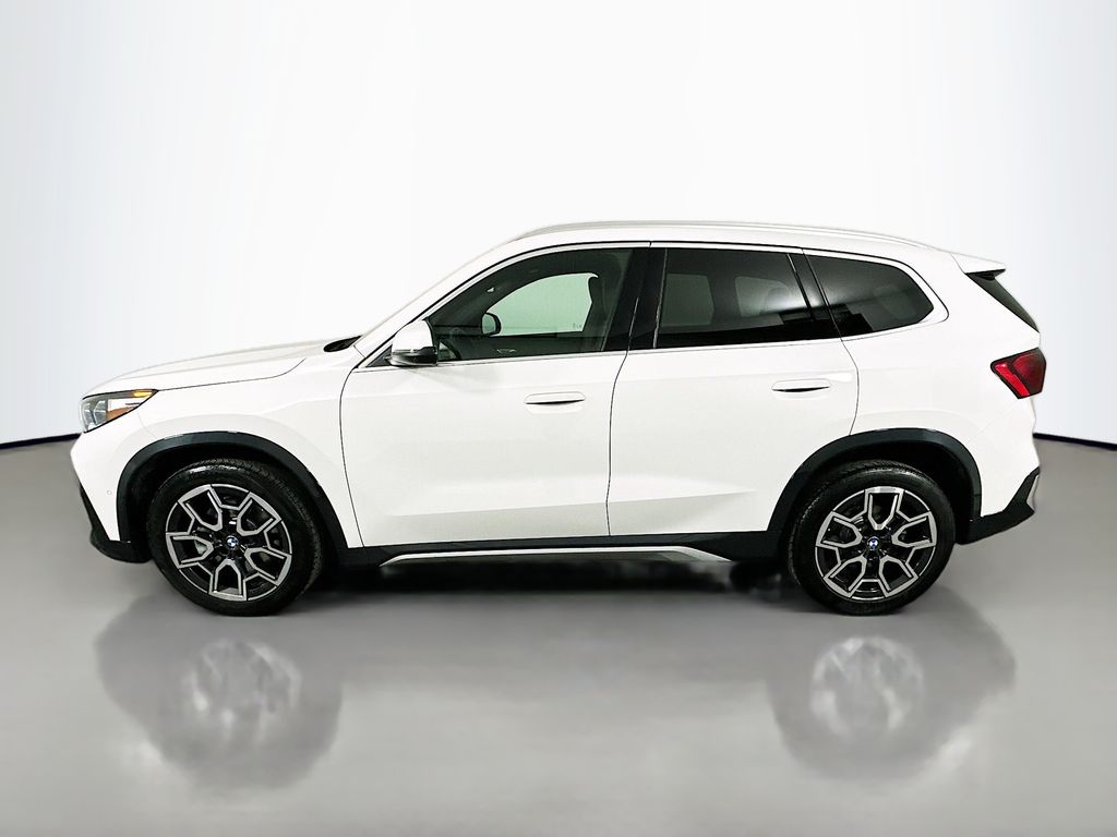 Thumbnail: 2025 BMW X1 - 8