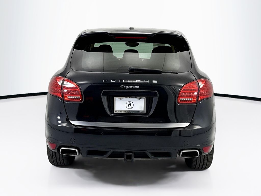 Thumbnail: 2014 Porsche Cayenne - 6