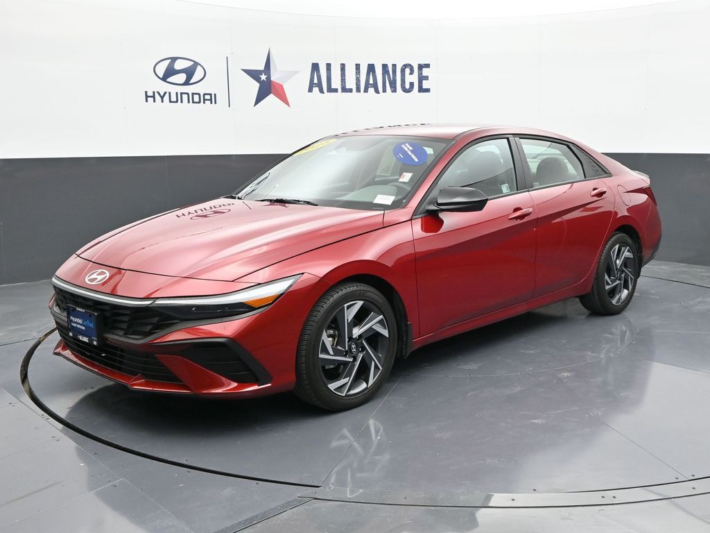 2025 Hyundai Elantra SEL Sport FWD