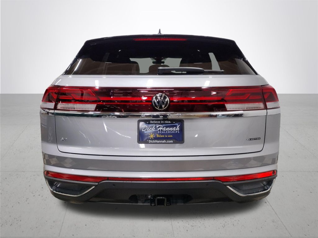 2025 Volkswagen Atlas Cross Sport 2.0T SE w/Technology