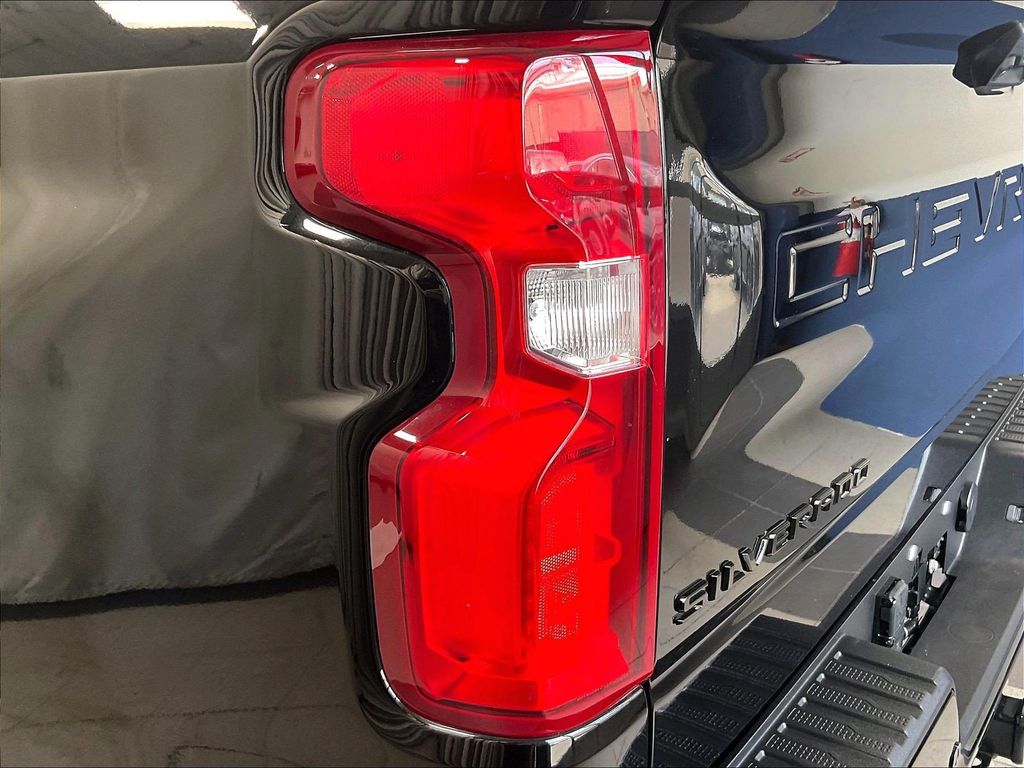2024 Chevrolet Silverado 1500 — photo 35