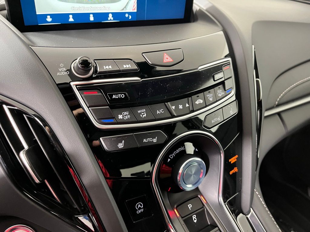 Thumbnail: 2026 Acura RDX - 32