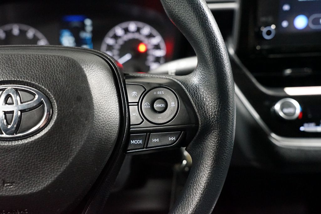 Thumbnail: 2024 Toyota Corolla - 13