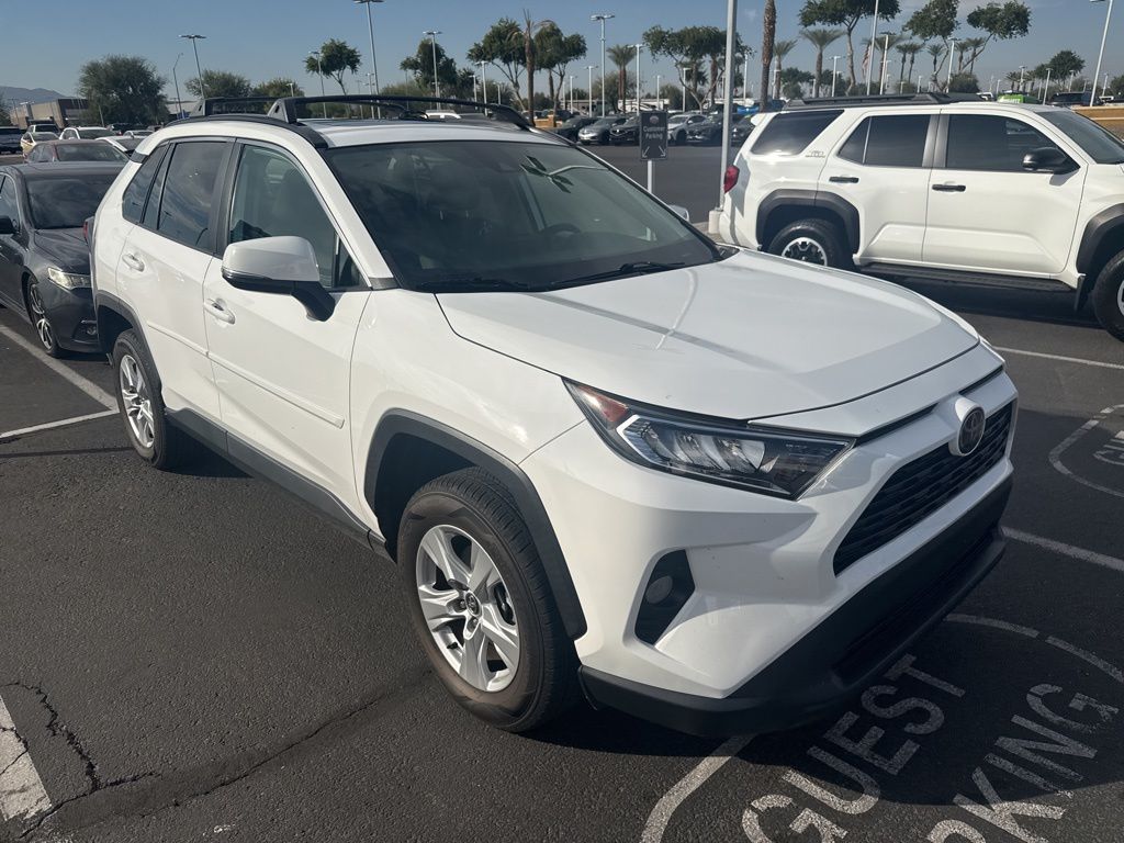 Thumbnail: 2020 Toyota RAV4 - 2