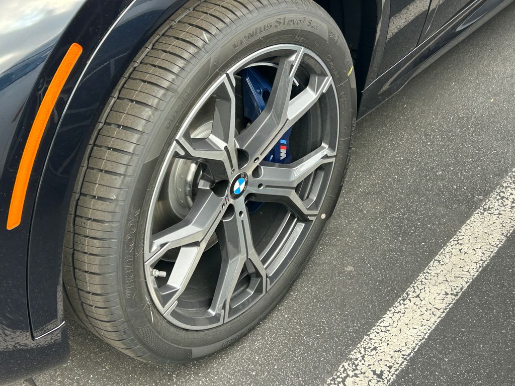 Thumbnail: 2026 BMW X6 - 3