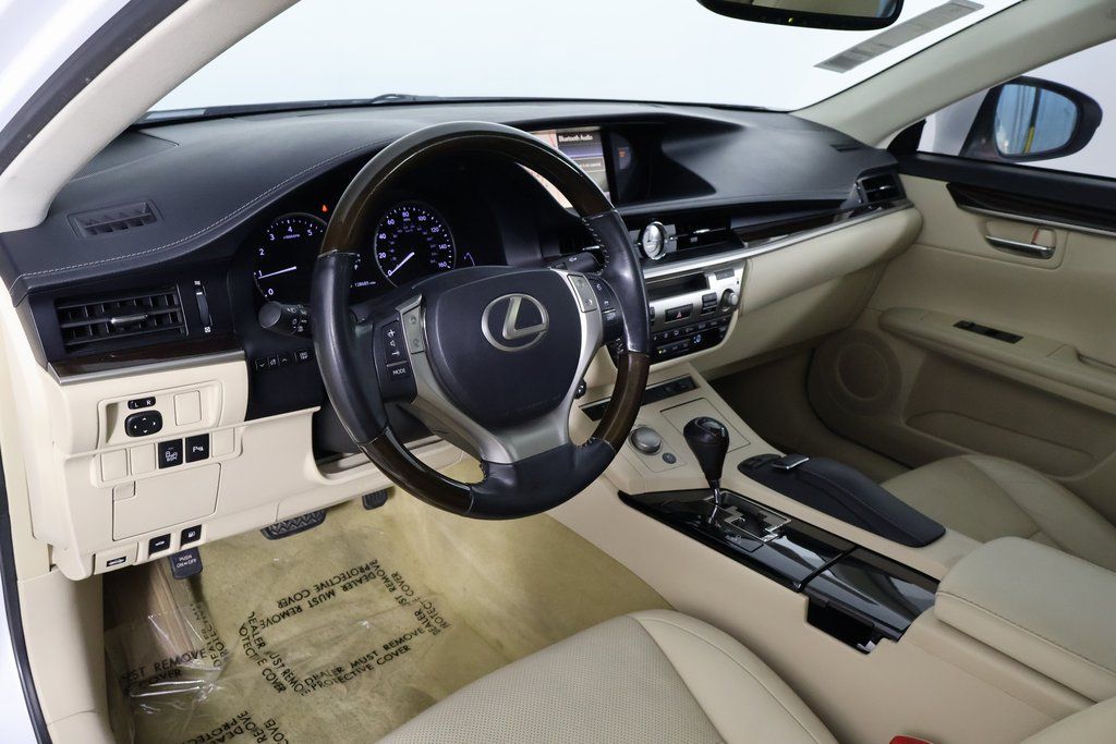 Thumbnail: 2014 Lexus ES - 7