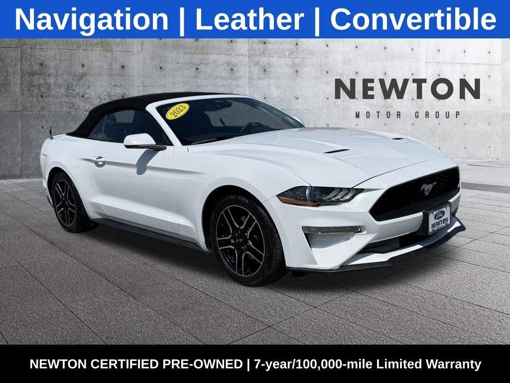 Oxford White 2023 Ford Mustang Convertible Rear-Wheel Drive Automatic