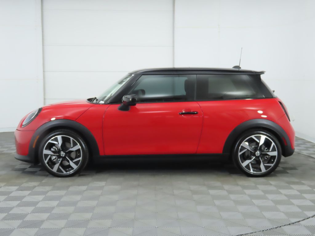 Thumbnail: 2025 MINI Cooper - 8