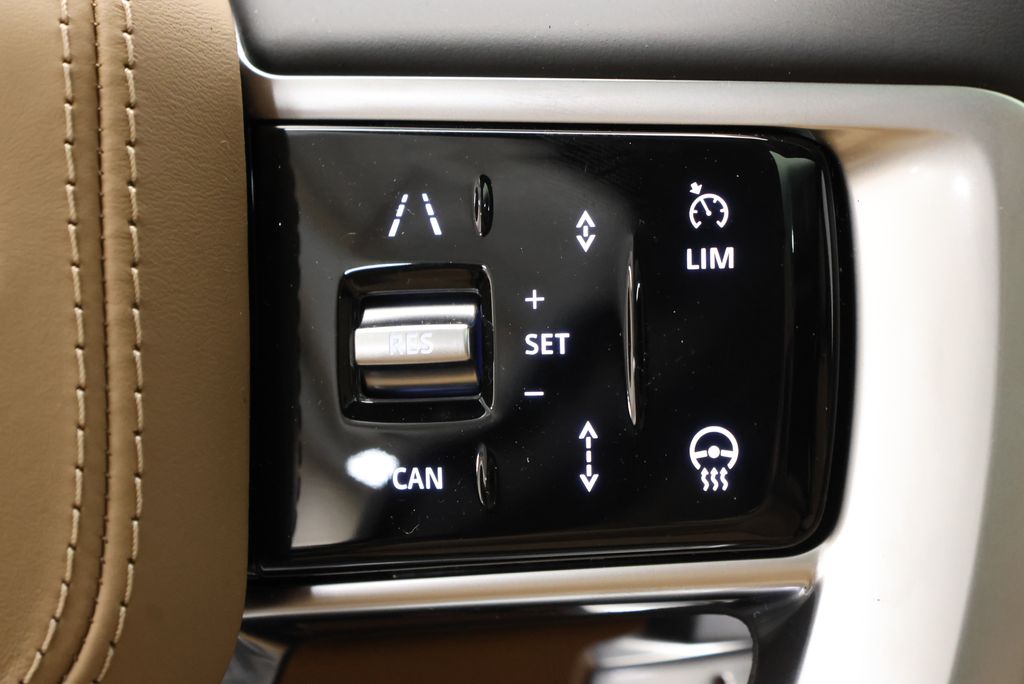 Thumbnail: 2026 Land Rover Range Rover - 19