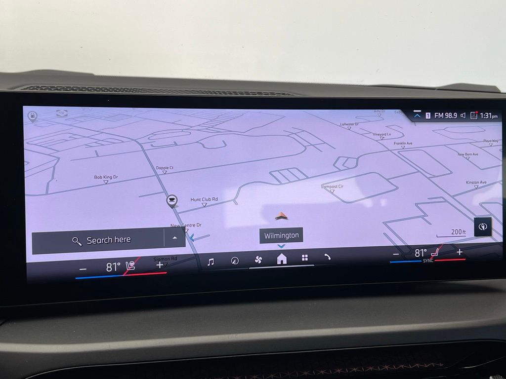 Thumbnail: 2025 BMW 2 Series - 13