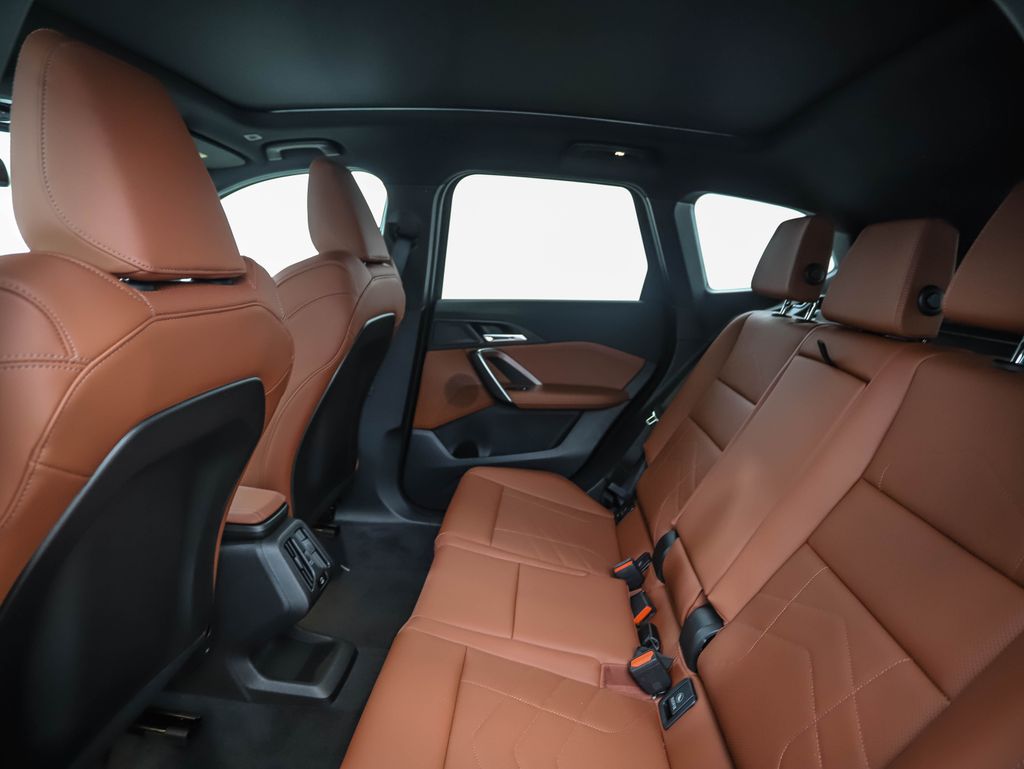 Thumbnail: 2026 BMW X1 - 22