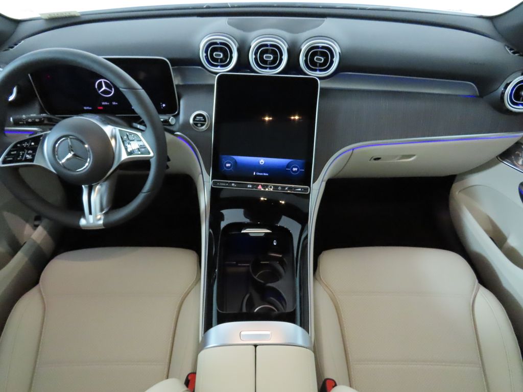 2025 Mercedes-Benz GLC 300 13