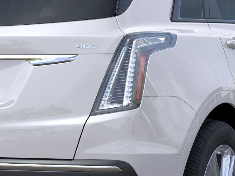 2025 Cadillac XT5 Sport 11