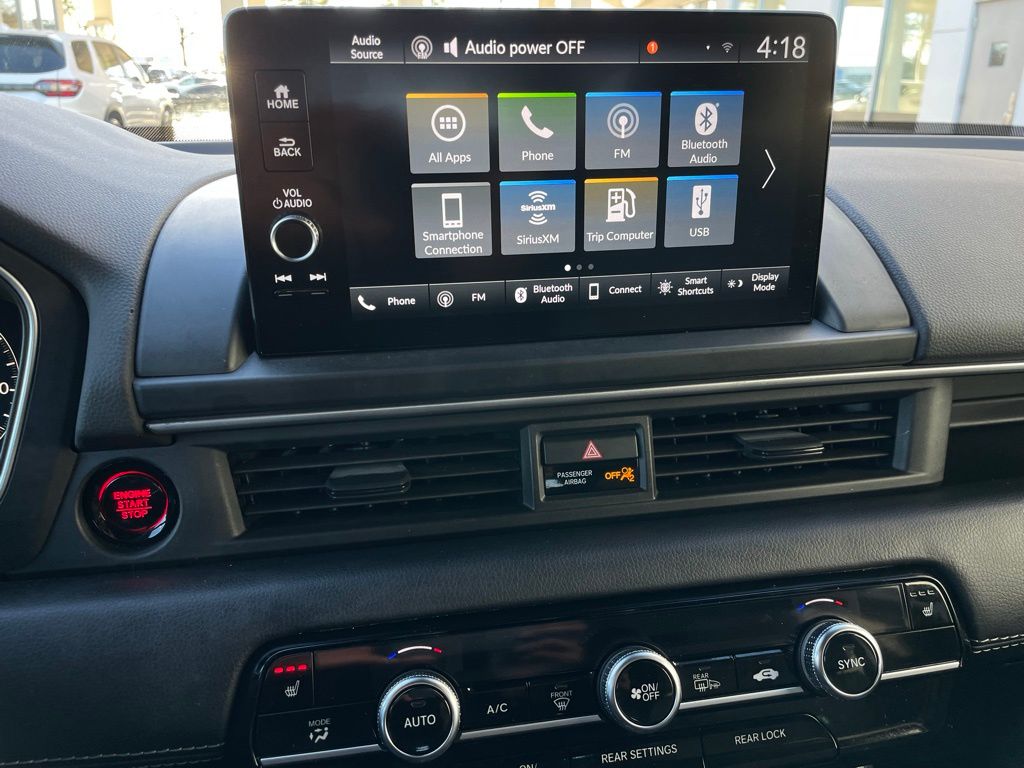 Thumbnail: 2024 Honda Pilot - 18