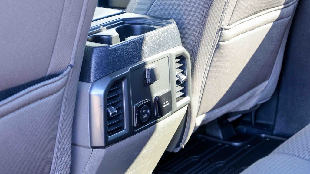 Used 2022 Ford Super Duty F-350 XLT 4D Crew Cab