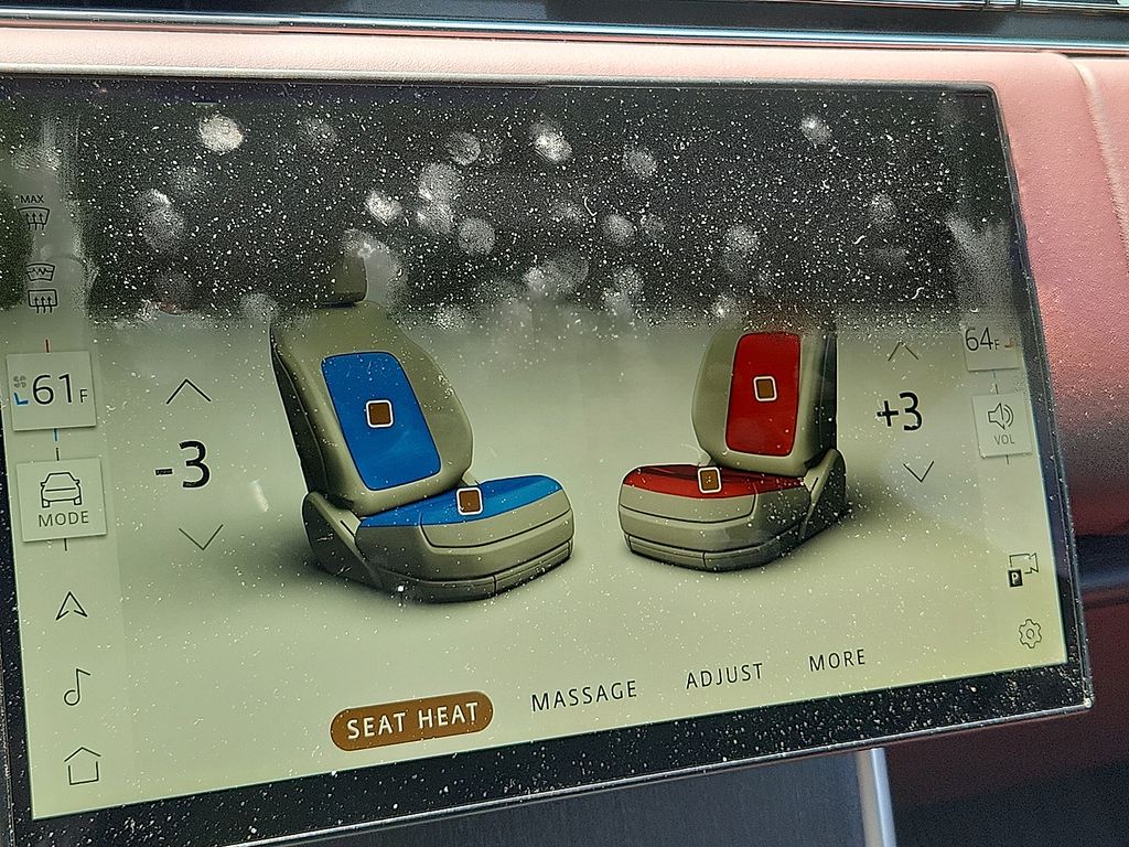 2024 Land Rover Range Rover SE 22