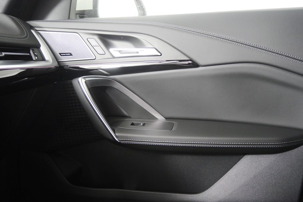 Thumbnail: 2026 BMW X1 - 24