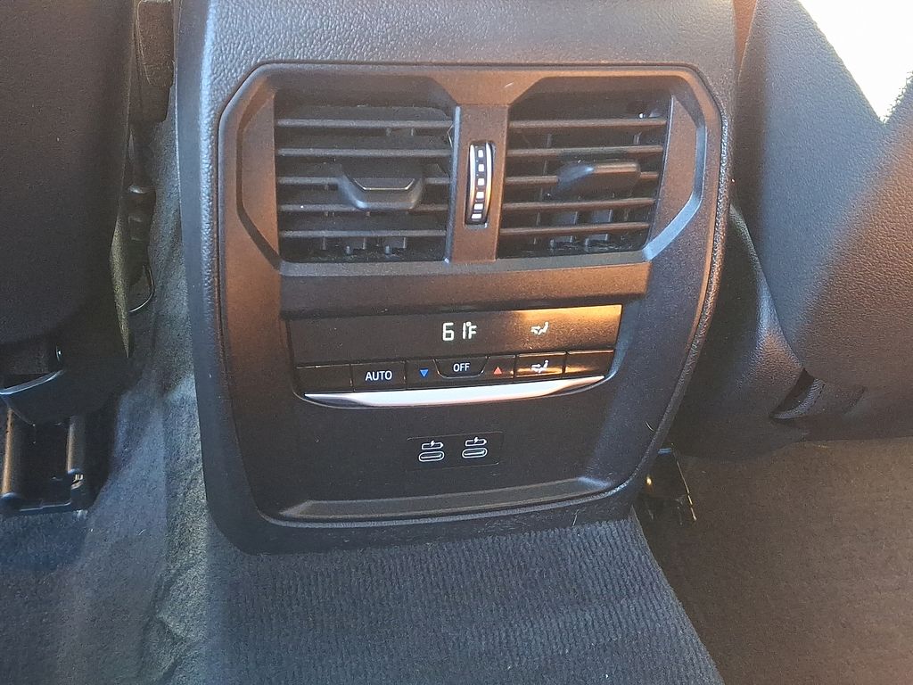 Thumbnail: 2023 BMW M3 - 11