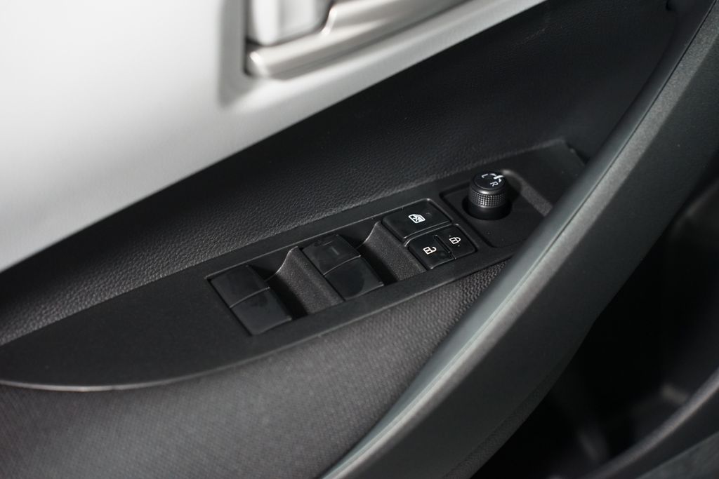 Thumbnail: 2026 Toyota Corolla - 31