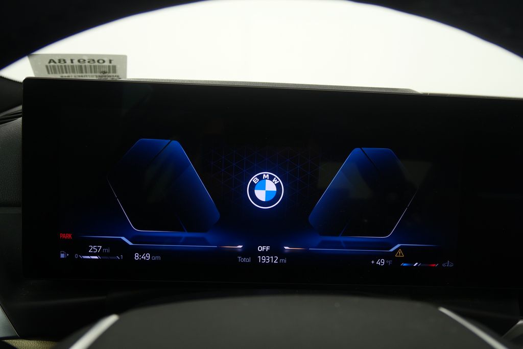 Thumbnail: 2024 BMW 3 Series - 19