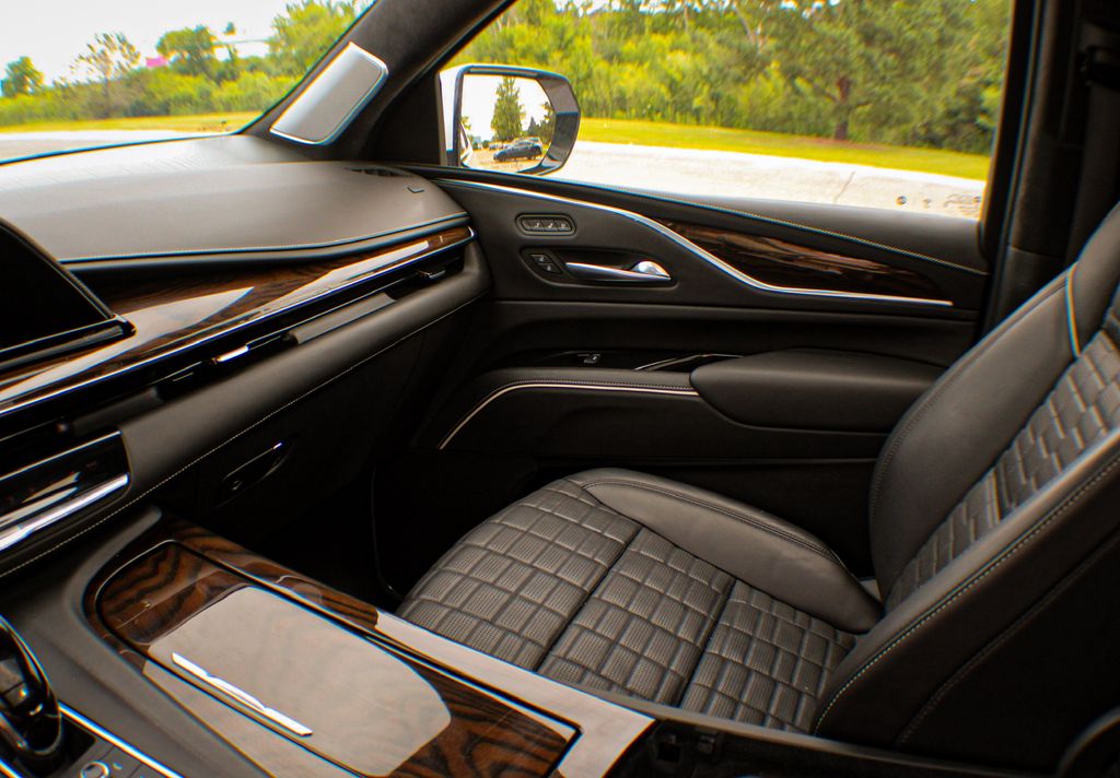 Interior 13