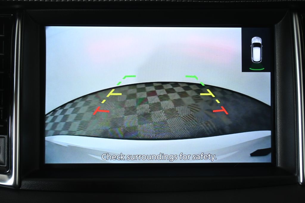 Thumbnail: 2023 INFINITI QX50 - 25