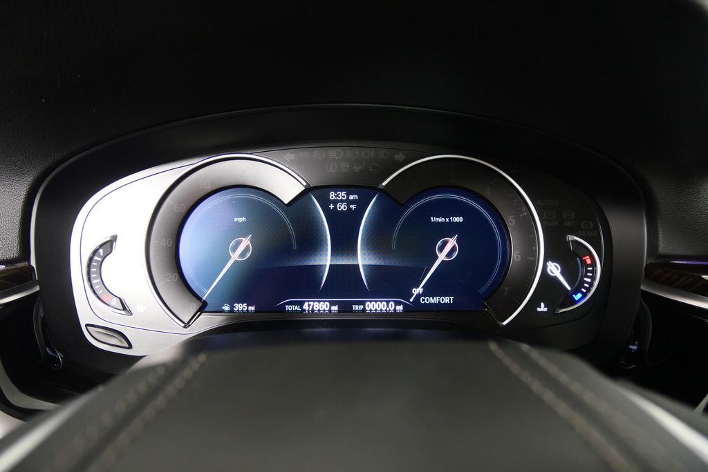 2019 BMW 5 Series 530i 23