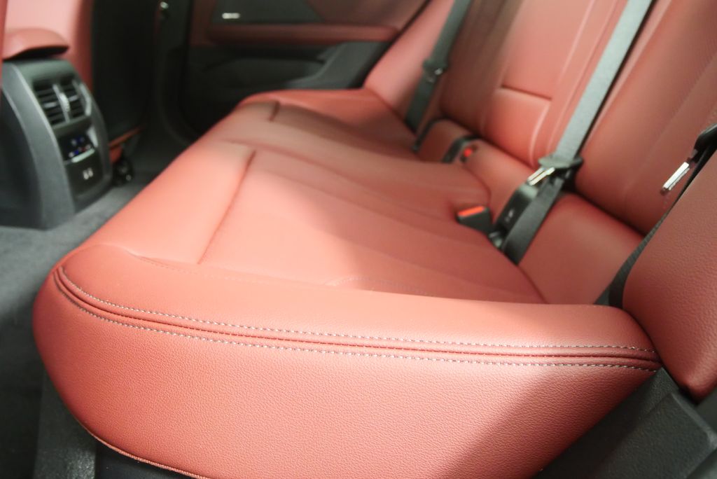 Thumbnail: 2026 BMW i4 - 15